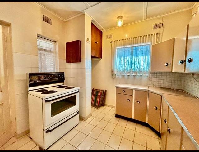 3 BEDROOM HOUSE FOR SALE IN VANDERBIJLPARK CW 1
